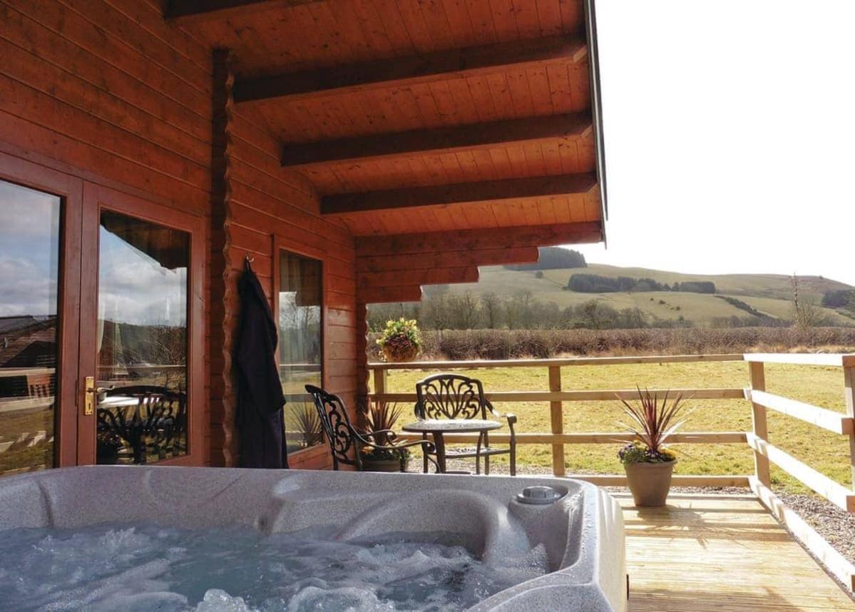 Mill Meadow Lodges Llanbister Eksteriør bilde